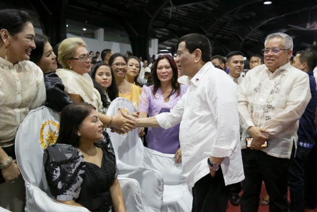 Duterte promises ‘Department of OFW’ by December