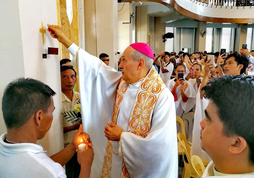 Jolo Cathedral holds first Mass since attacks