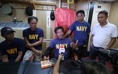‘Give us names of Chinese crew,’ Gordon tells Beijing