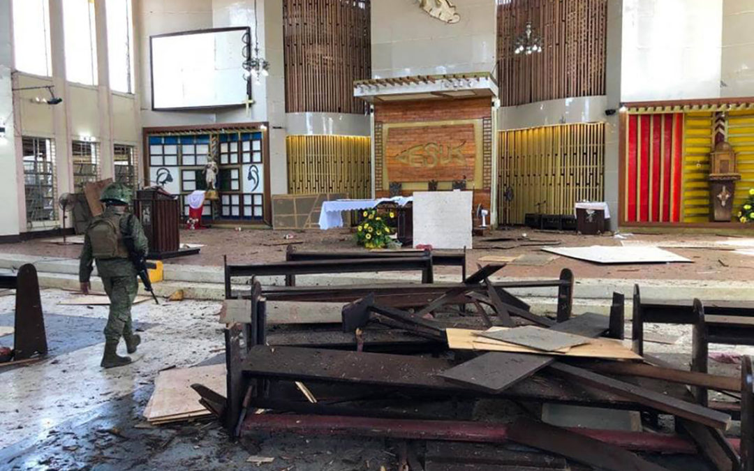 One soldier hurt as twin blasts rock Sulu town