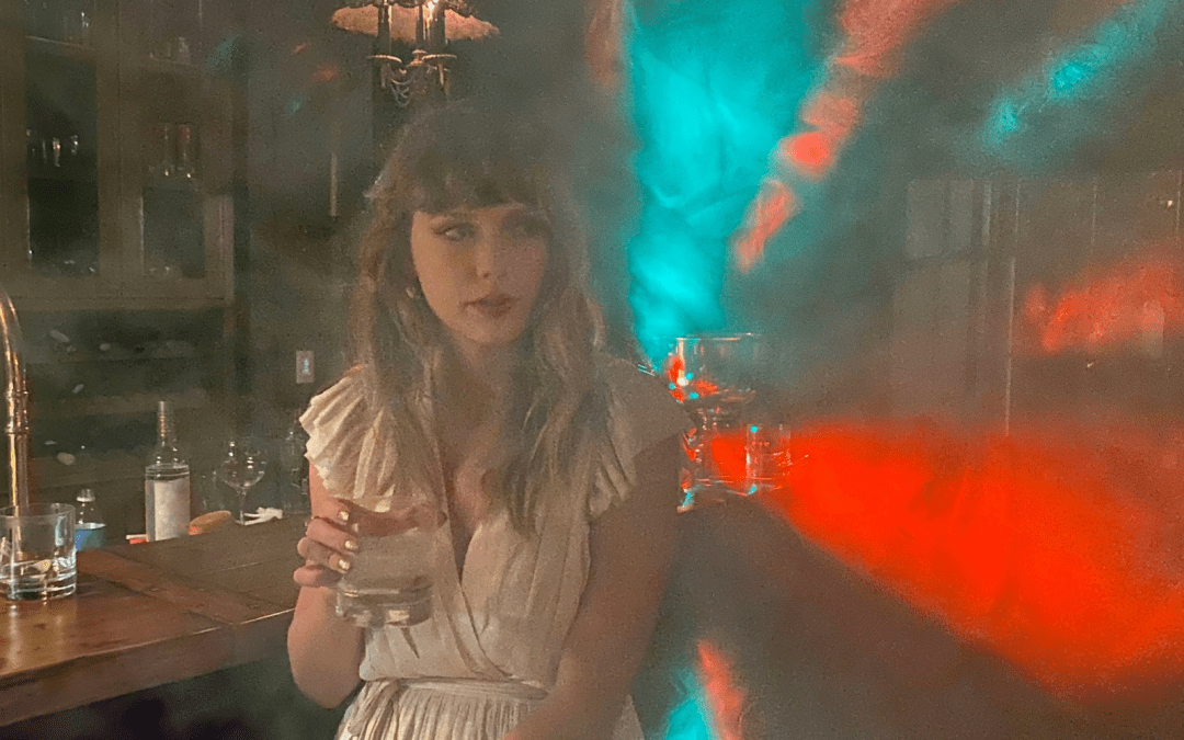 Taylor Swift to release unheard, re-recorded song