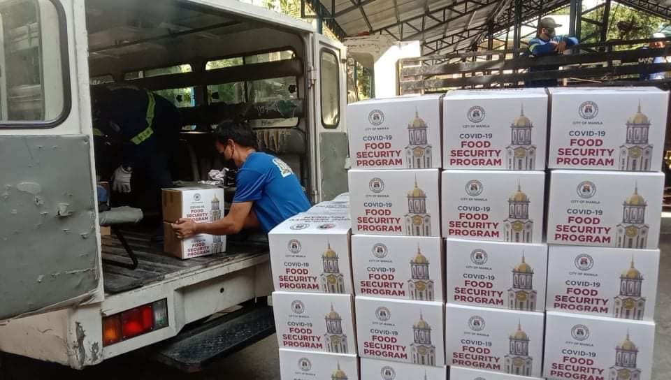 Manila residents begin receiving food subsidy
