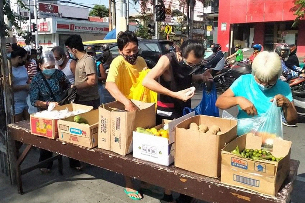 Community pantry goers not exempted from curfew—Palace