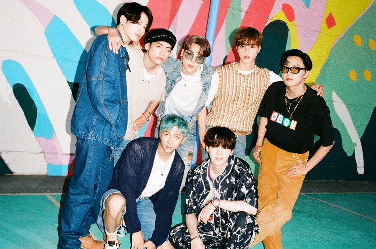 BTS retains top spot at Oricon chart for 3rd straight week