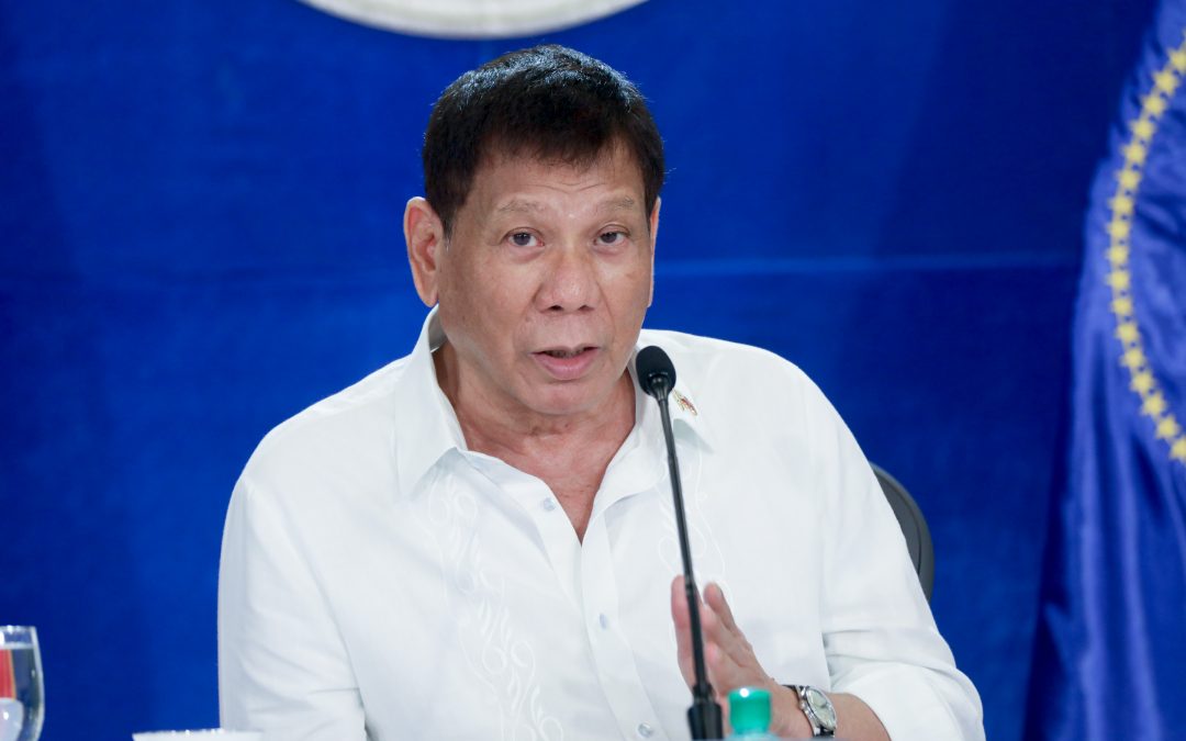 FALSE: Duterte claims Gordon barred from holding Red Cross post