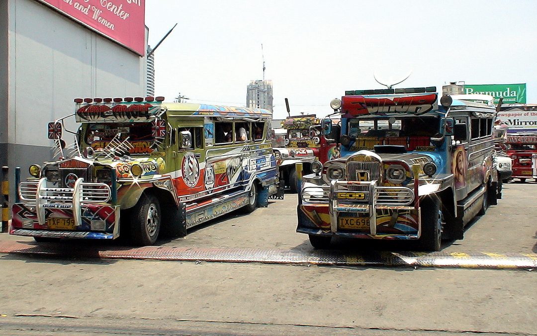 Plastic dividers in jeepneys no longer required – DOTr