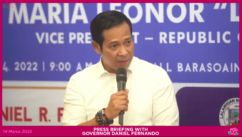 Bulacan governor officially endorses Robredo’s presidential run