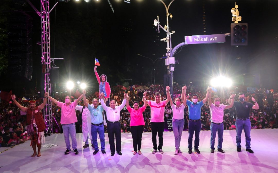 Leni-Kiko Miting de Avance in Makati draws massive 780,000-strong supporters